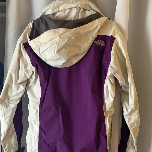 North face jacket - Picture 2 of 2